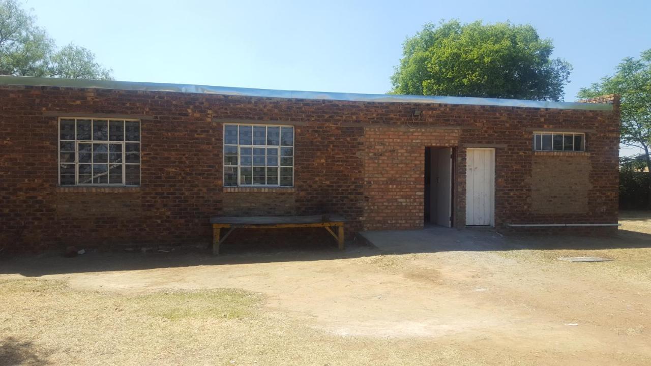 House, Cottage And Contractors Manor Meyerton Exterior foto